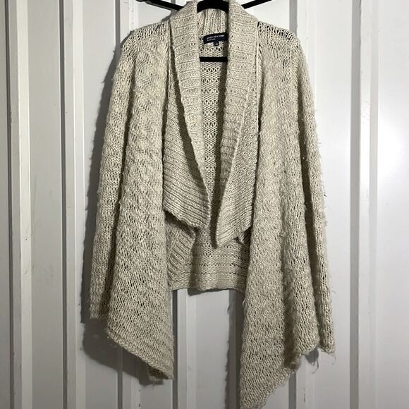 Jones New York - Picture 1 of 6